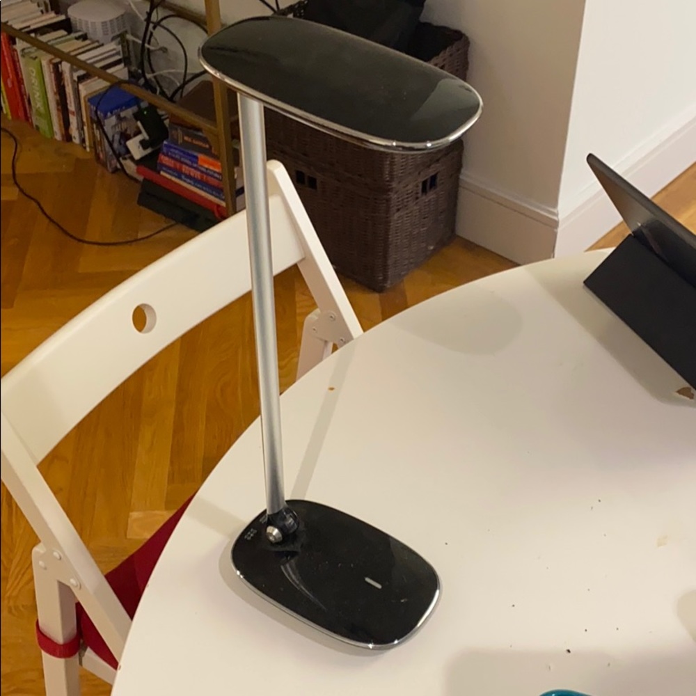 Adjustable bed or office side lamp!